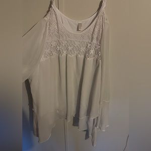 White long sleeve blouse